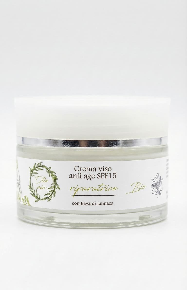 Flacone da 30ml di crema viso anti età SPF 15 all'olio d'oliva con biossido di titanio