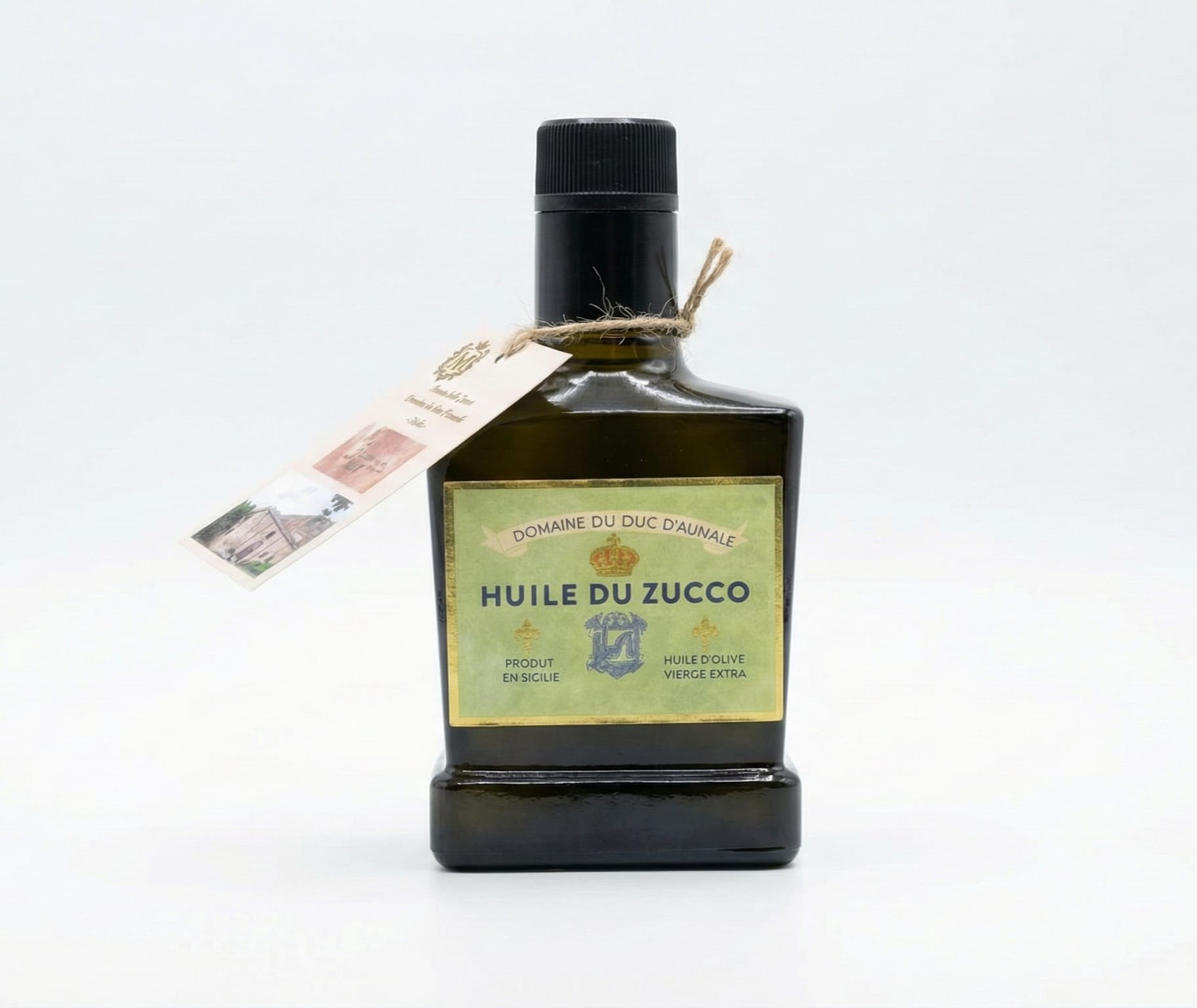 Bottiglia di olio monocultivar Biancolilla Olio Mio Tenuta dello Zucco.